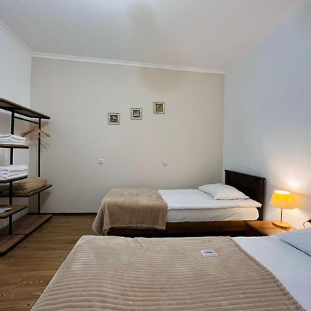 Meshia Apartment Kazbegi Exteriör bild